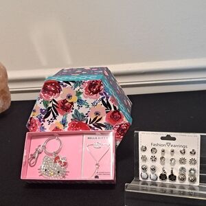 Hello Kitty Fine silver Bag Charm/ Keychain Braclet & Fashion Earrings 12 Pairs